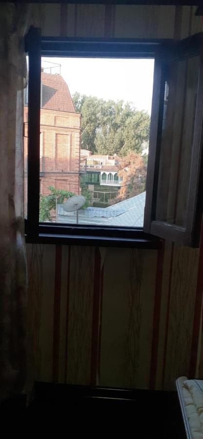2 Santeli Turn Guest House Tbilisi Buitenkant foto
