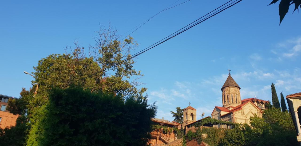 2 Santeli Turn Guest House Tbilisi Buitenkant foto