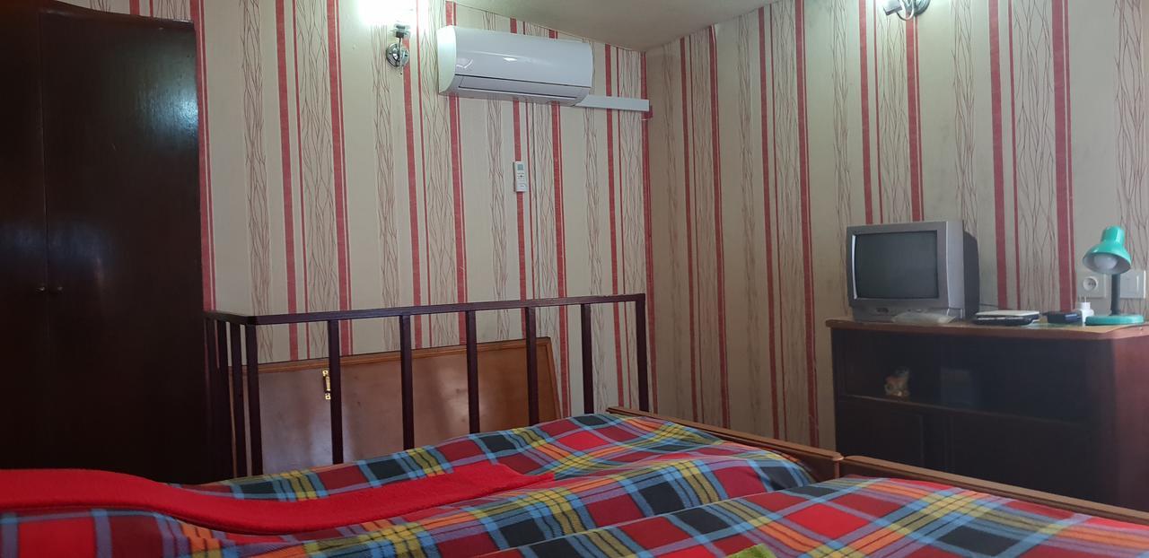 2 Santeli Turn Guest House Tbilisi Buitenkant foto