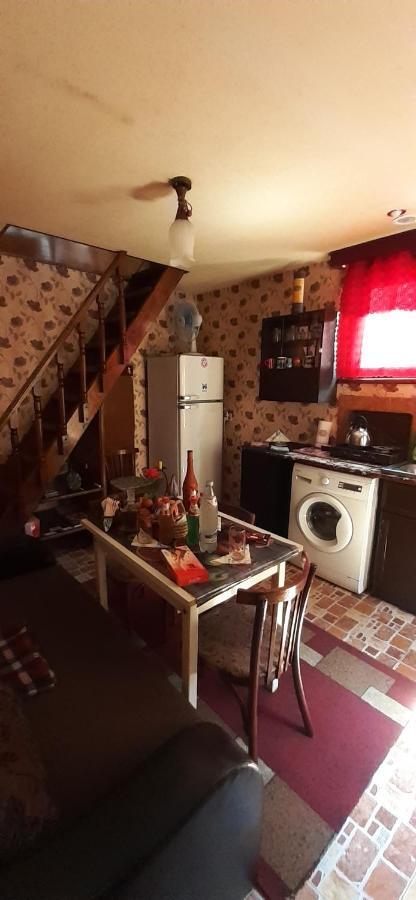2 Santeli Turn Guest House Tbilisi Buitenkant foto